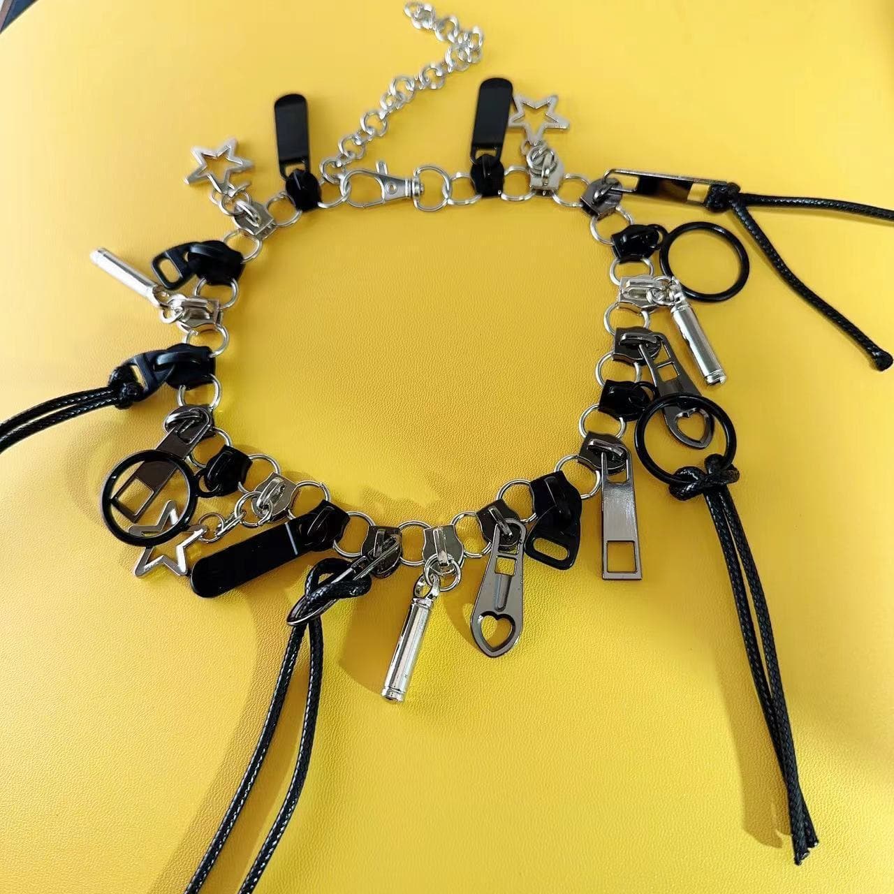 Zip o ring patchwork star choker necklace