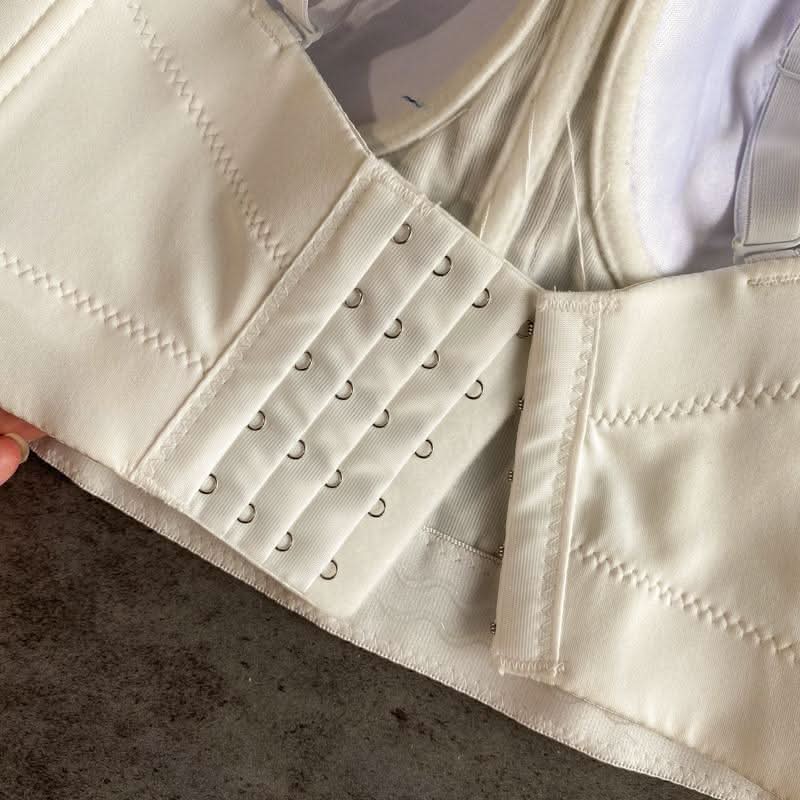 Button beaded v neck backless cami top