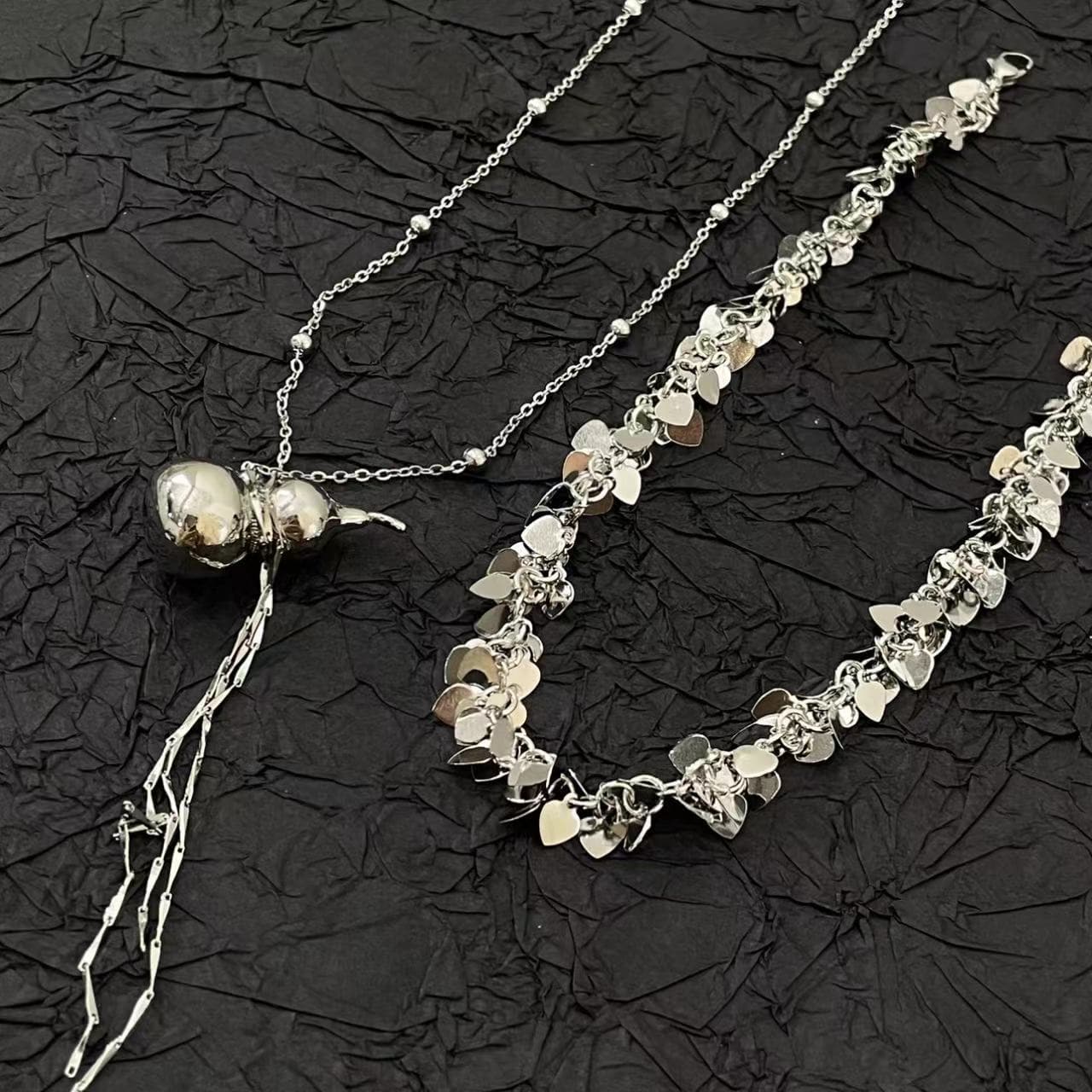 Gourd pendant glitter metal chain 2 pcs choker necklace