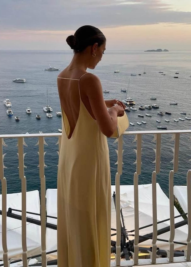 Luciana - Backless Linen Maxi Dress with Keyhole Detail