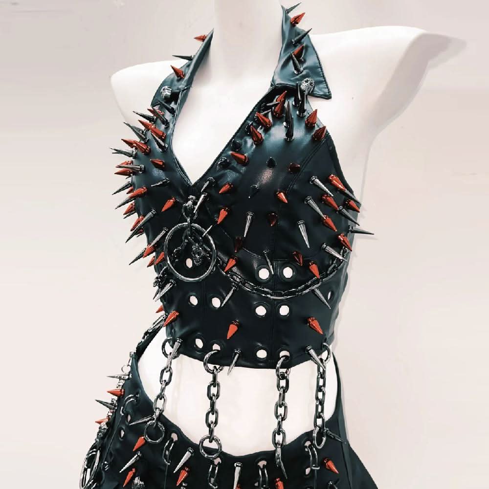 PU leather halter rivet o ring pleated mini skirt set