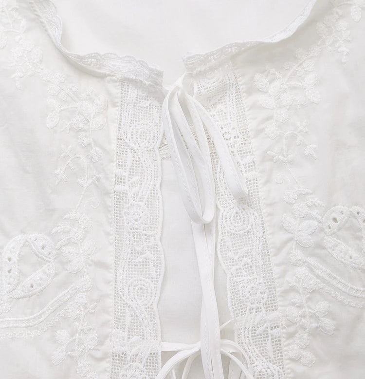 Juvie Embroidered Lace Trim Blouse