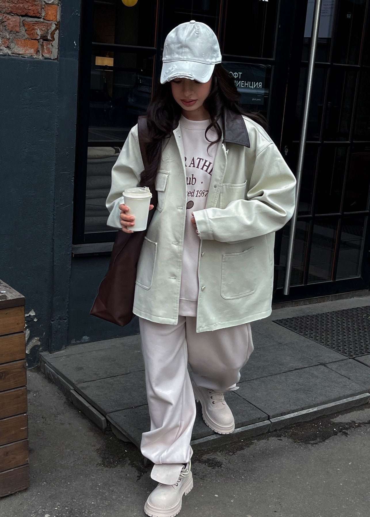 Urban Ease - Oversized Button-Up Utility Jacket