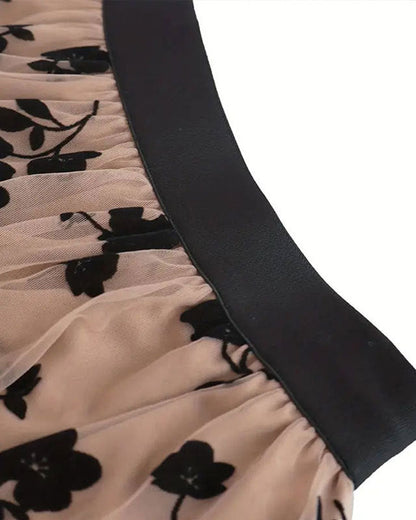 Flocked Mesh Flower A-Hem Short Skirt
