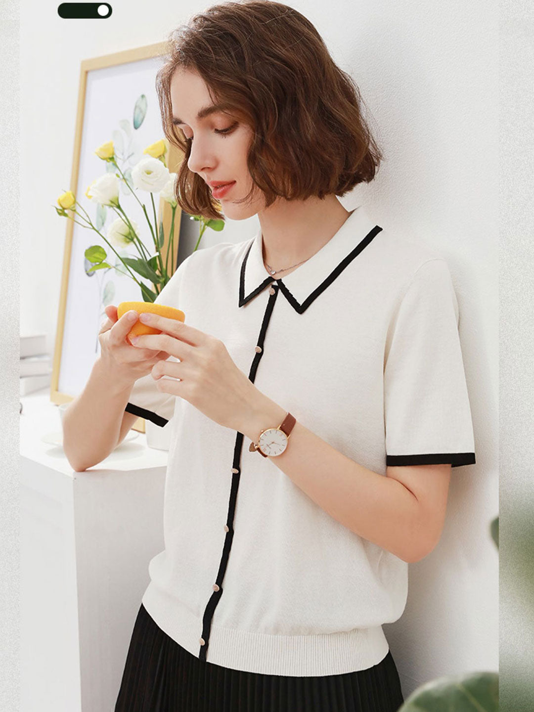 Ava Classic Contrast Lapel Knitted Top-White