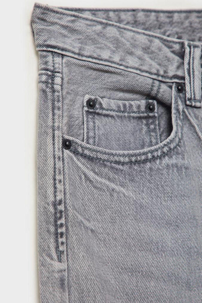 Metal Accent Trendy Wide Leg Jean