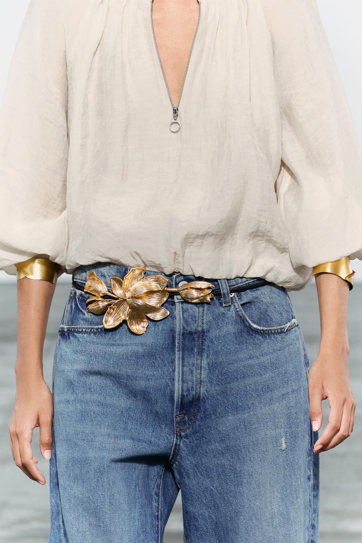 Metal Flower Cord Belt