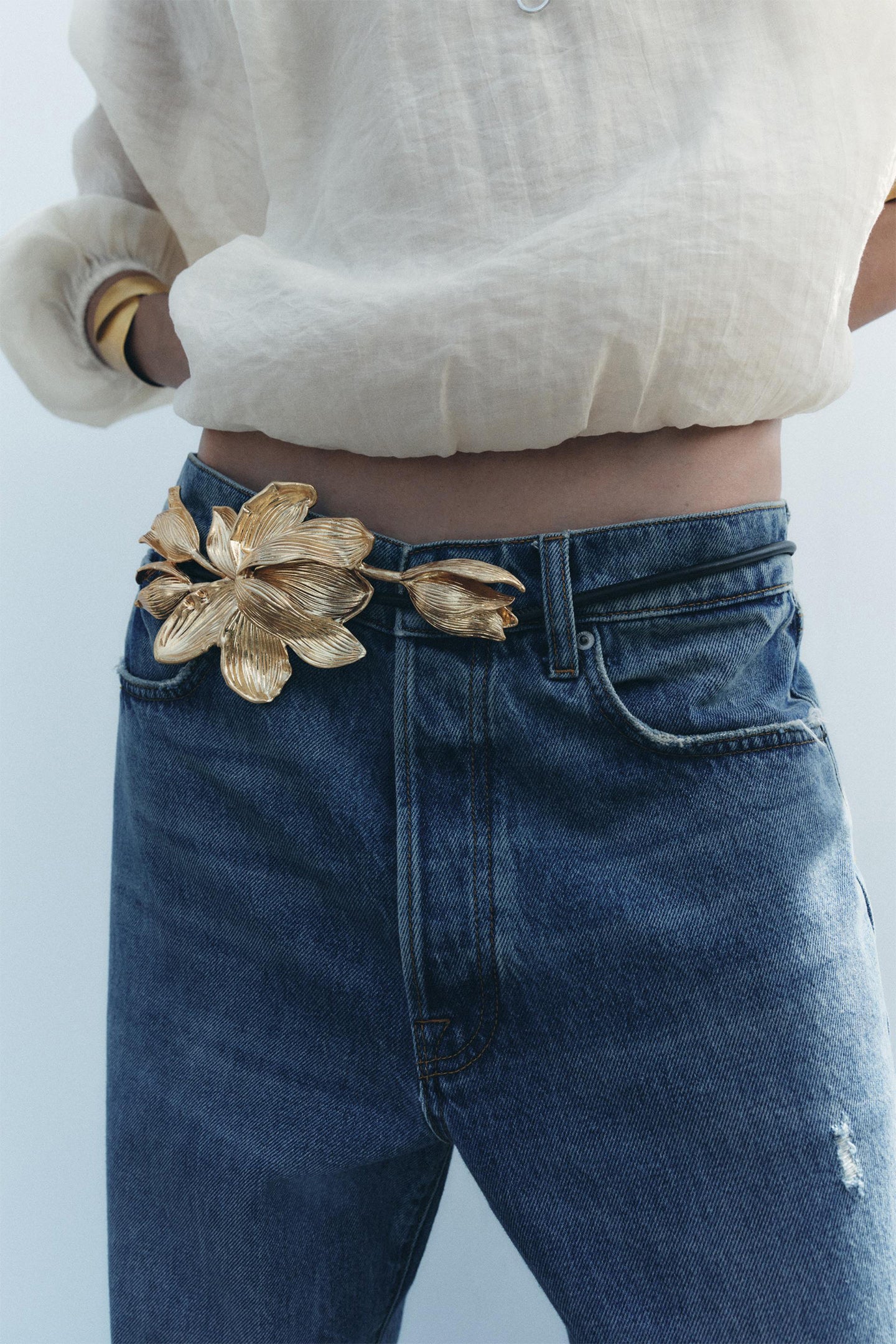 Metal Flower Cord Belt