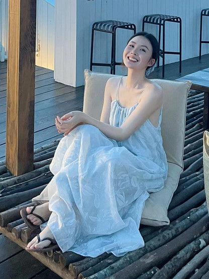 Flowy Backless Maxi Dress