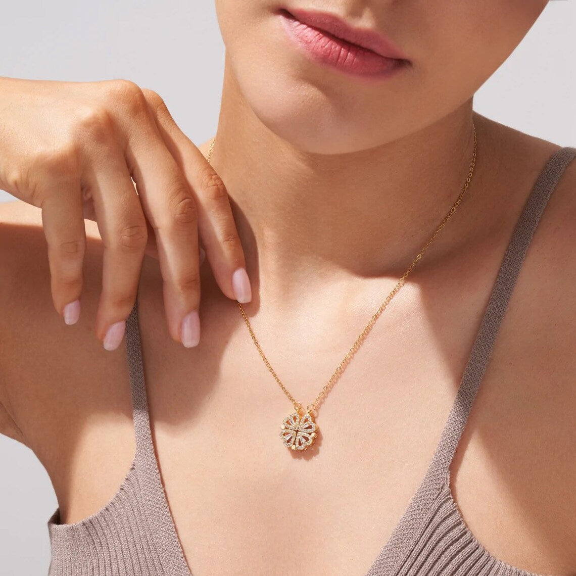 Lucky Clover Hearts Valentine 💝 Necklace