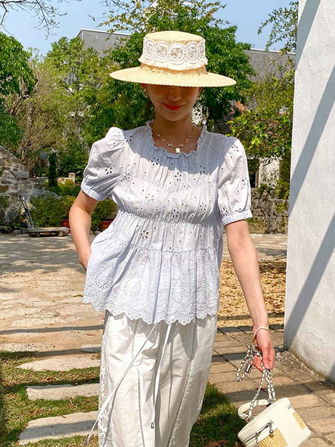 Arianna Retro Auricular Puff Sleeve Embroidered Top