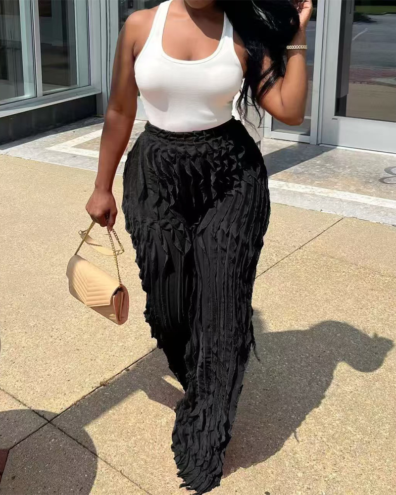 Ruffled Loose High-Waisted Trousers