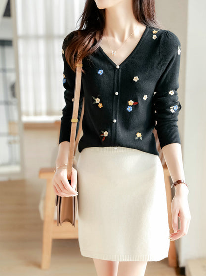 Alena Retro V-Neck Embroidered Sweater