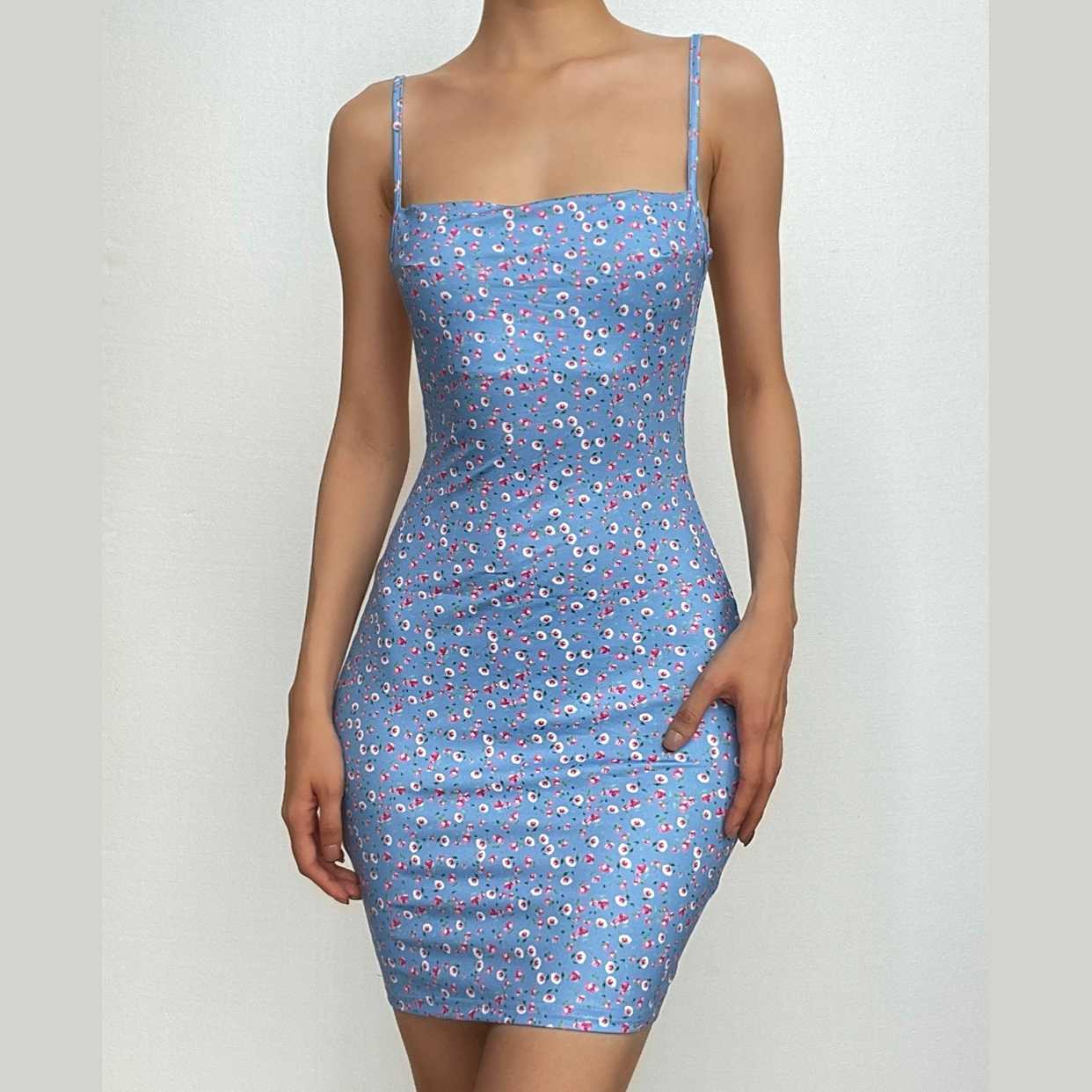 Ditsy Floral Print Spaghetti Strap Square Neck Bodycon Mini Dress