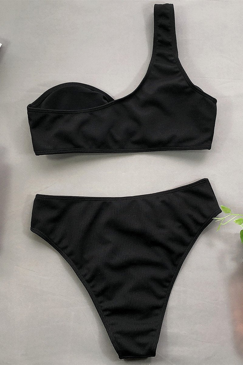 Alba® | Bikini with a strap and a high waist