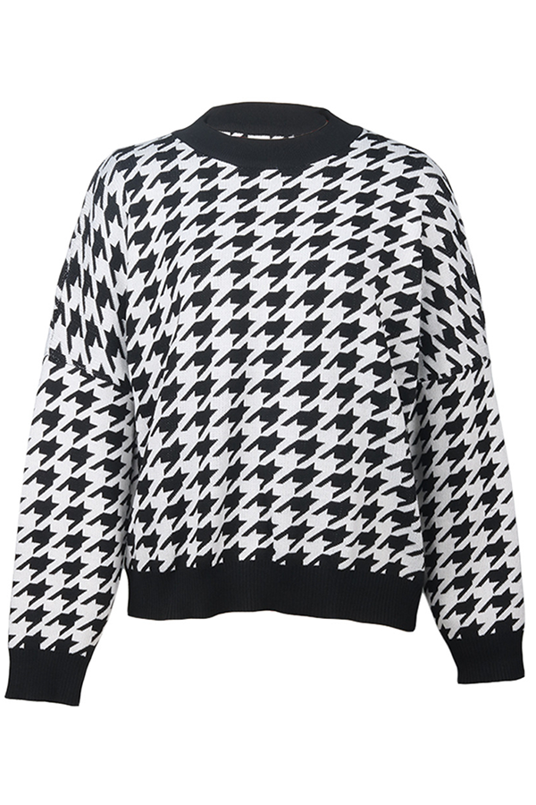 Fashion Street Geometric Patchwork Contrast O Neck Sweater(3 Colors)