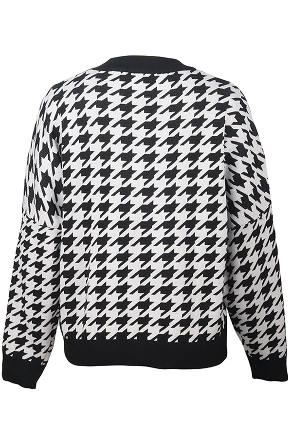 Fashion Street Geometric Patchwork Contrast O Neck Sweater(3 Colors)