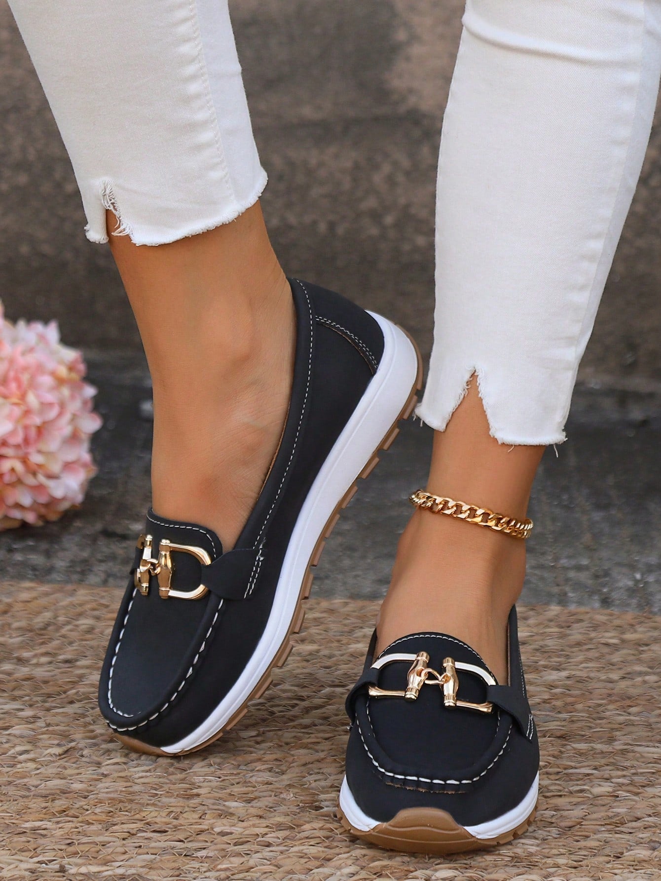 AmyVictoria | Chic Buckle Loafers