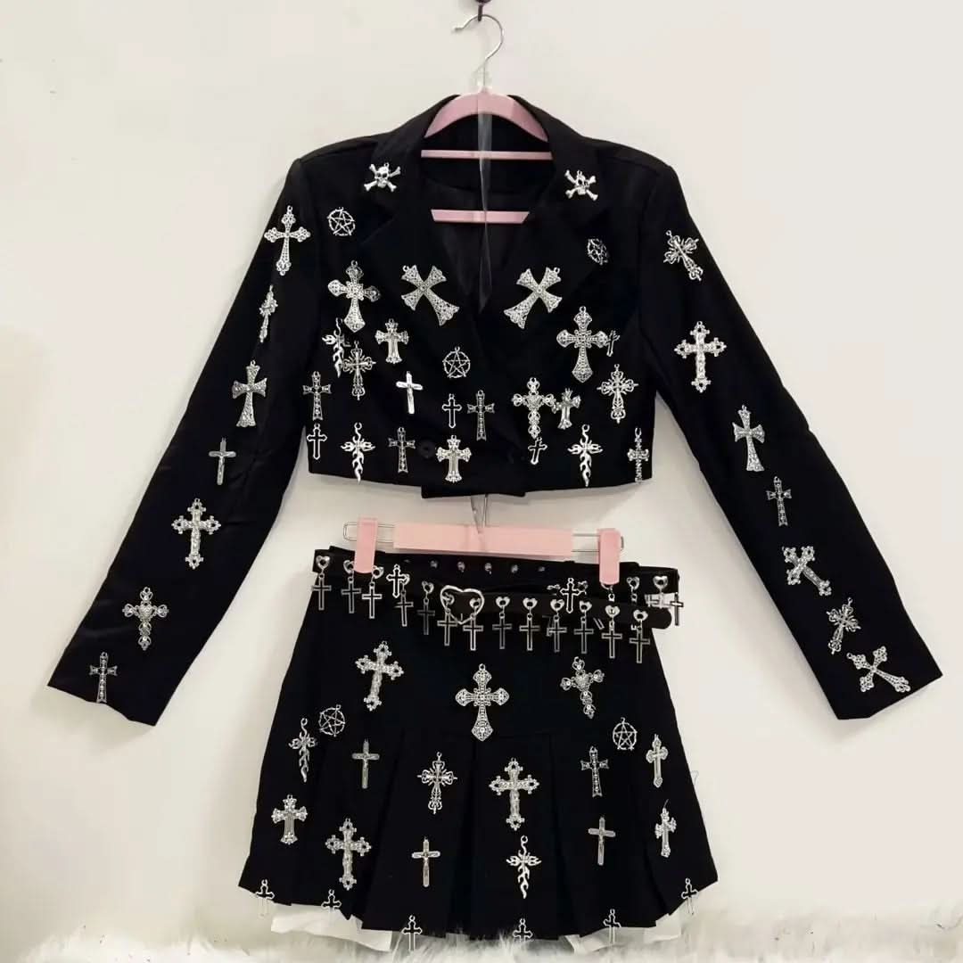 Long sleeve cross applique belt mini skirt set