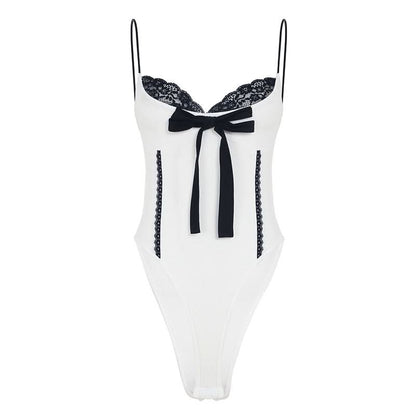 Lace hem bowknot cami bodysuit