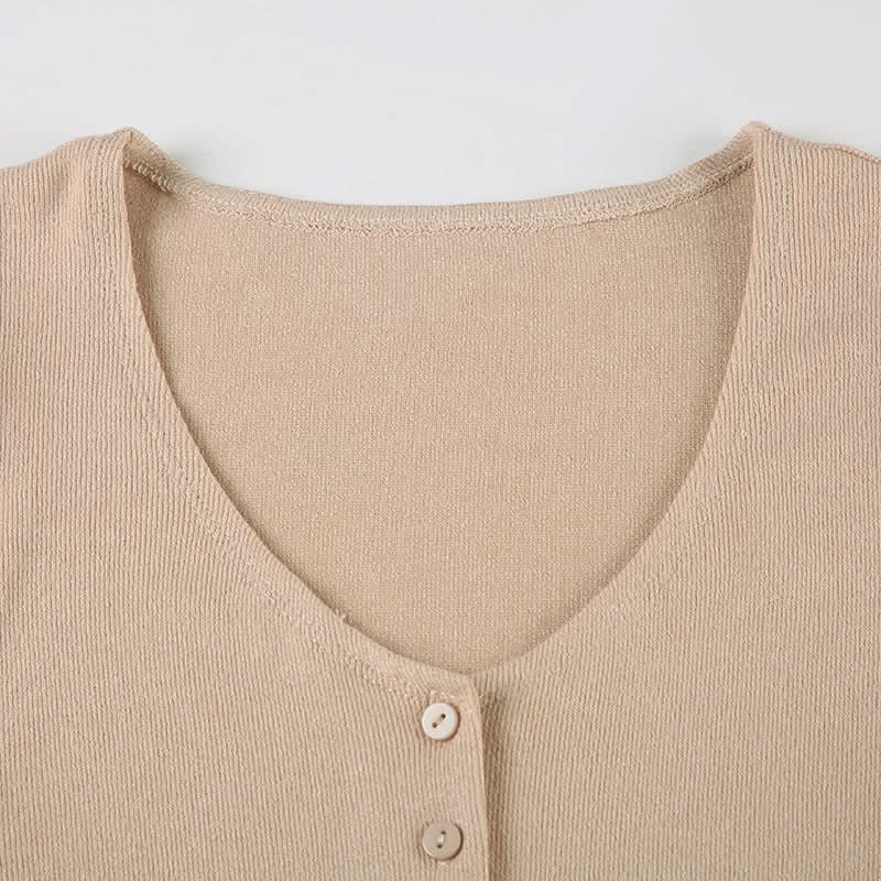 Short sleeve knitted button mini dress