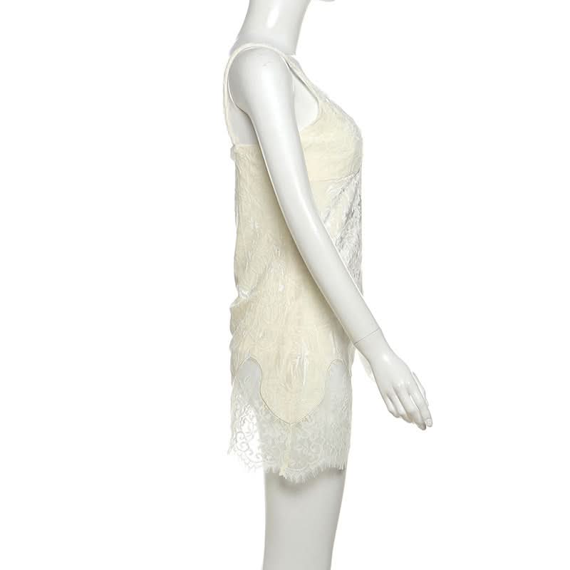 V neck lace hem cami top