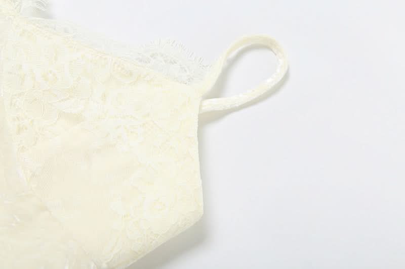 V neck lace hem cami top