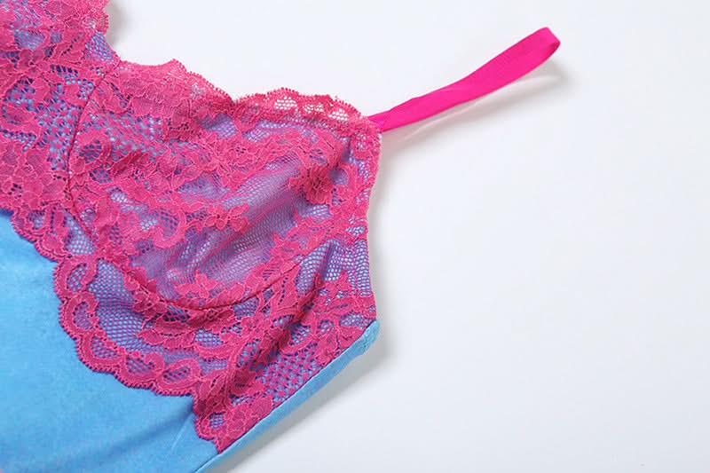 V neck lace hem flower print cami maxi dress