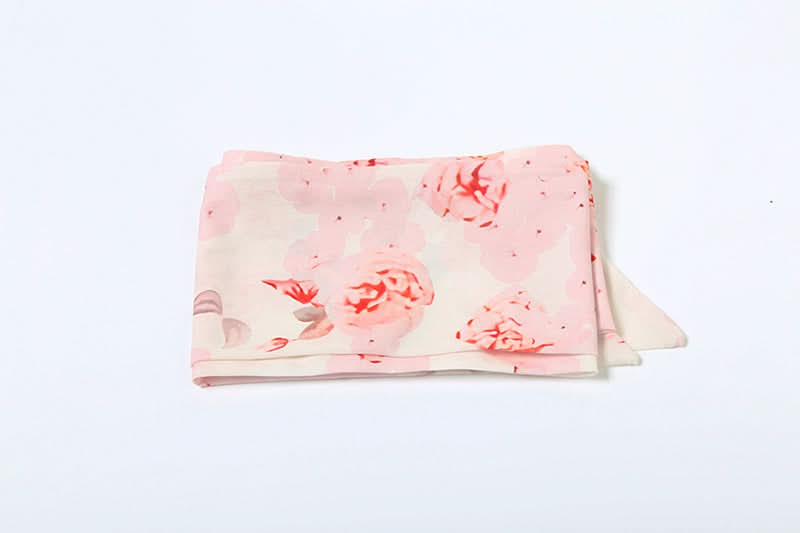 Flower applique ruffle print top