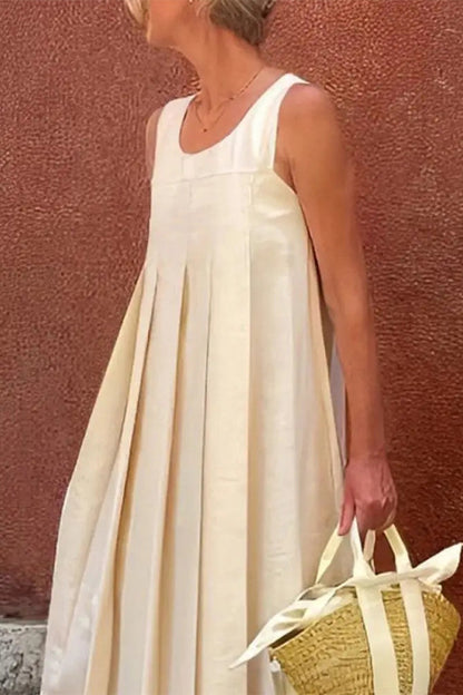 Casual Solid Color Pleated O Neck Sleeveless Dresses