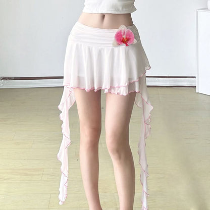 Flower applique mesh ruffle mini skirt