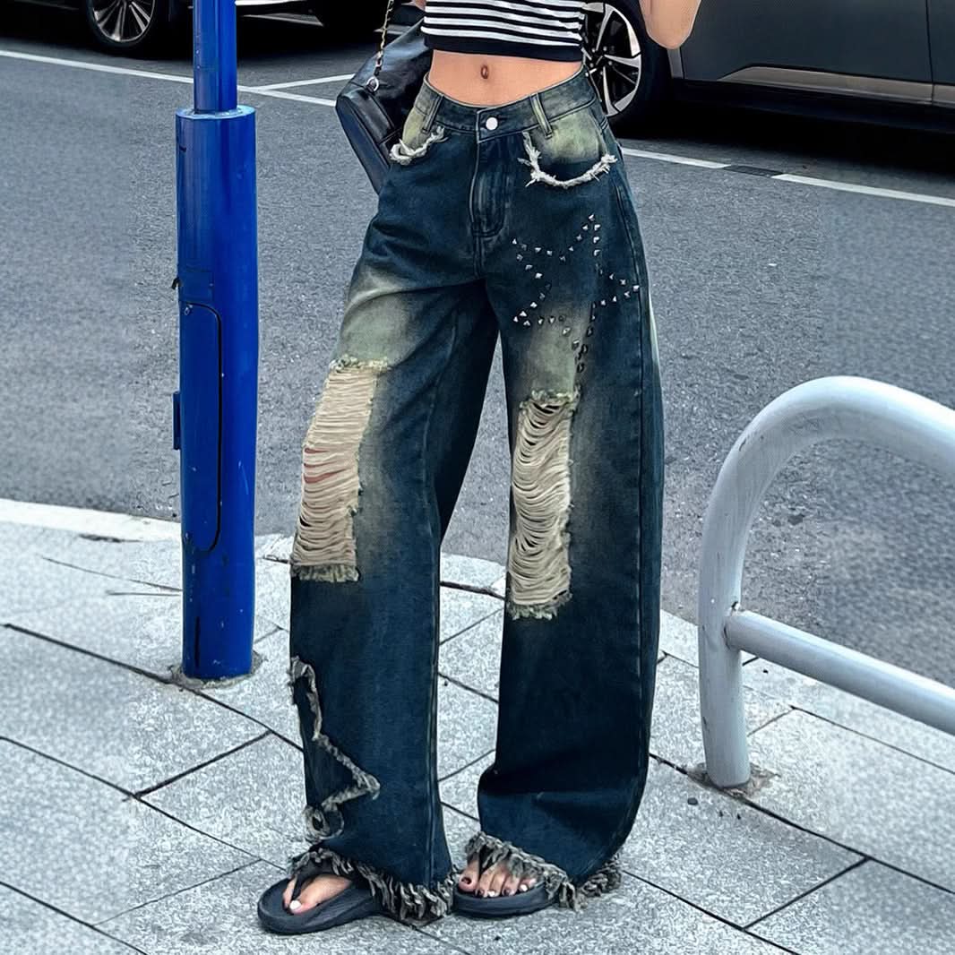Star rivet pattern raw hem jeans
