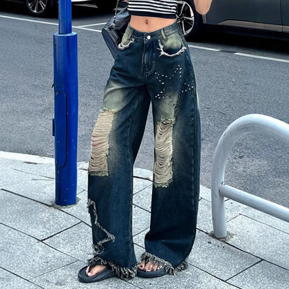 Star rivet pattern raw hem jeans