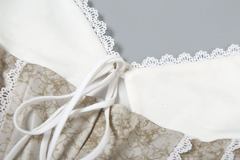 V neck lace hem self tie cami top
