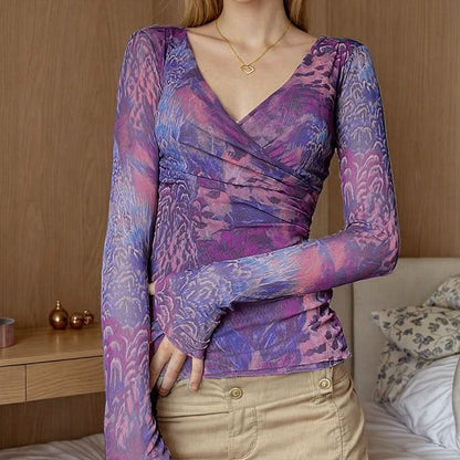 Long sleeve ruched v neck print contrast top