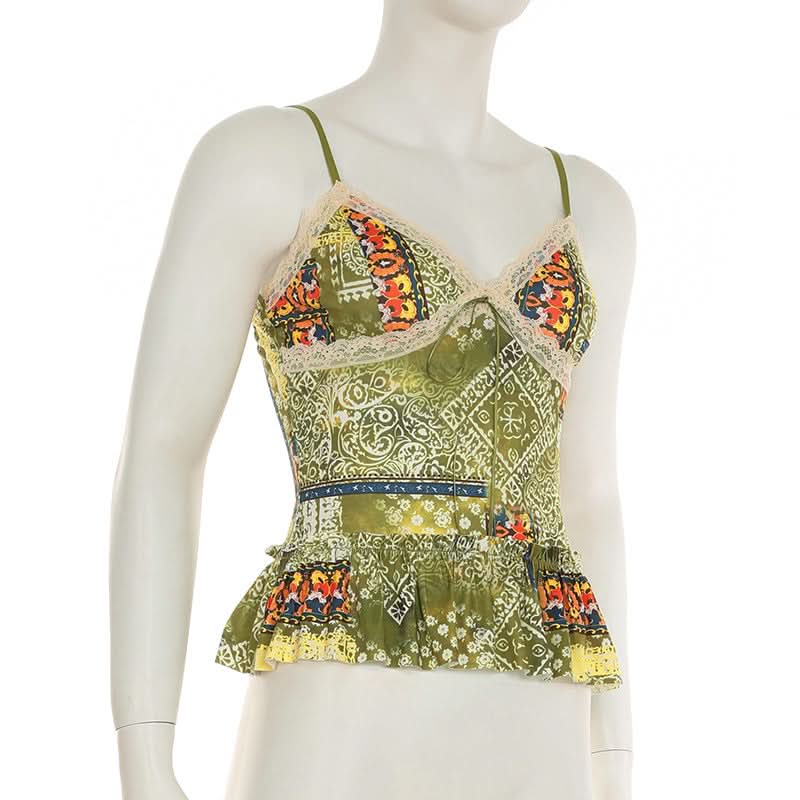 V neck lace hem contrast cami top