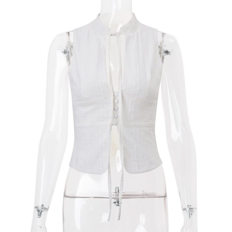 Sleeveless button solid crop top