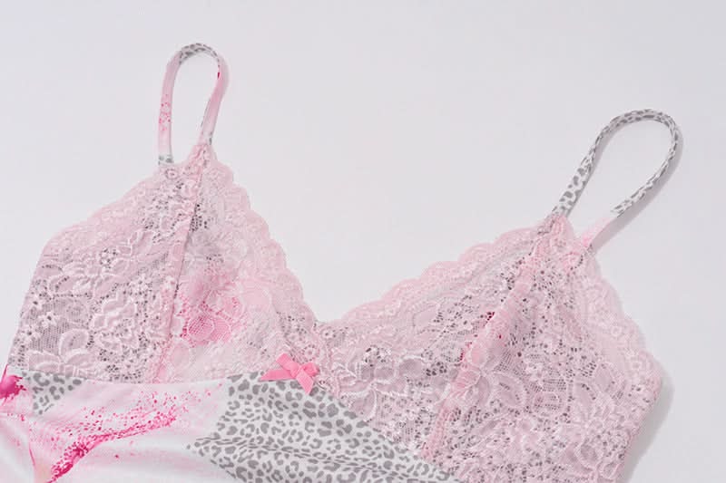 Flower print v neck lace hem bowknot cami top