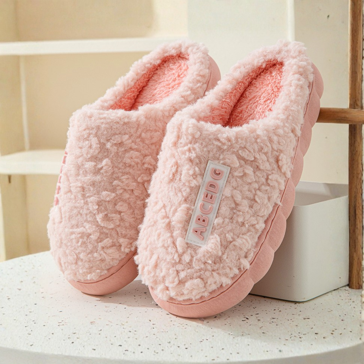 AmyVictoria™ - Comfy Fluffy Indoor Plush Non-Slip Slippers