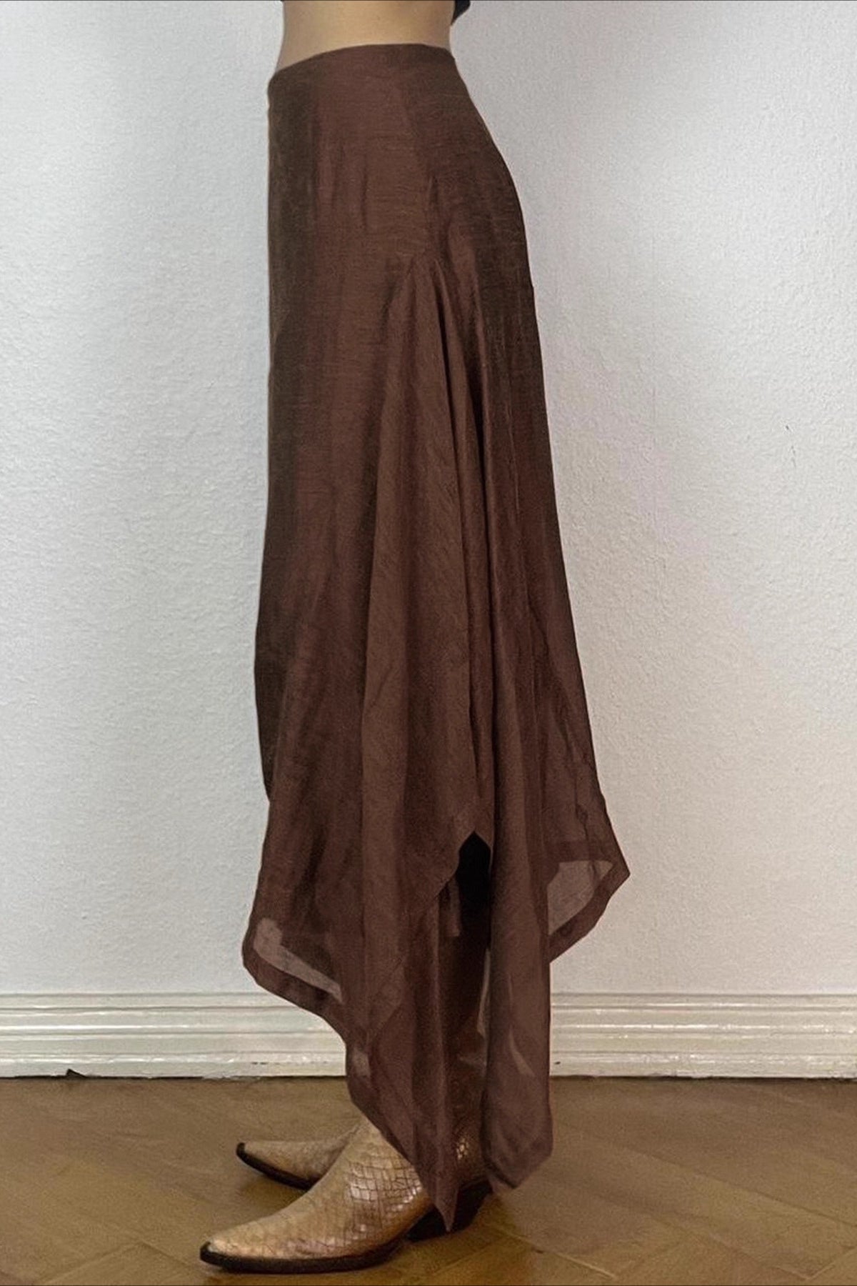 Solid Color Irregular Hem Maxi Skirt