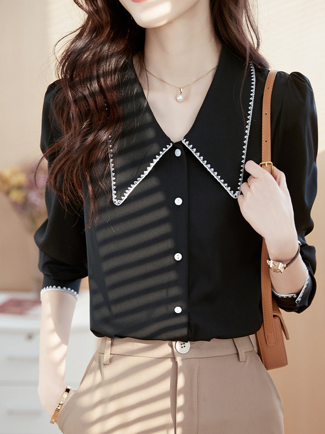 Elva Casual Doll Collar Blouse-Black