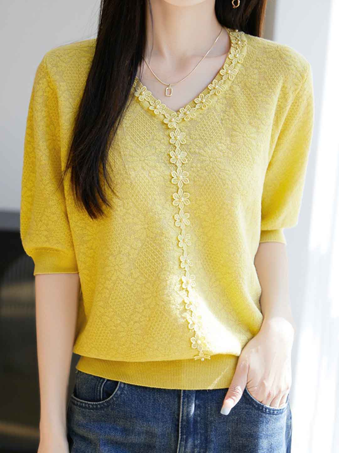 Ariana Loose V-Neck Beaded Floral Top