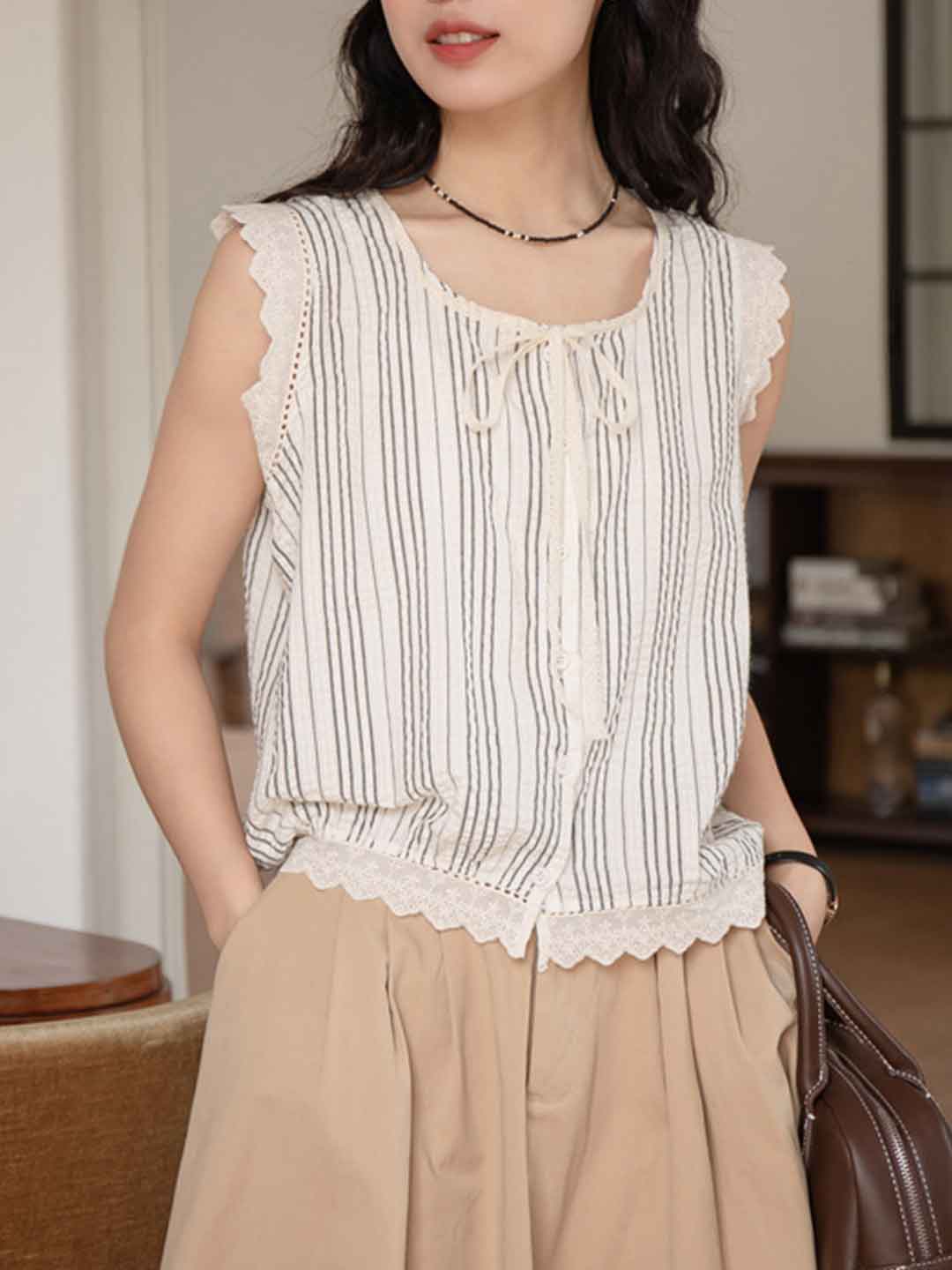 Gianna Vintage Crew Neck Lace Striped Top