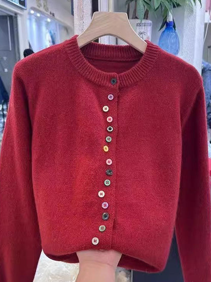 Aaliyah Classic Crew Neck Buttoned Knitted Cardigan-White