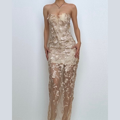 Sweetheart neck flower applique tube maxi dress