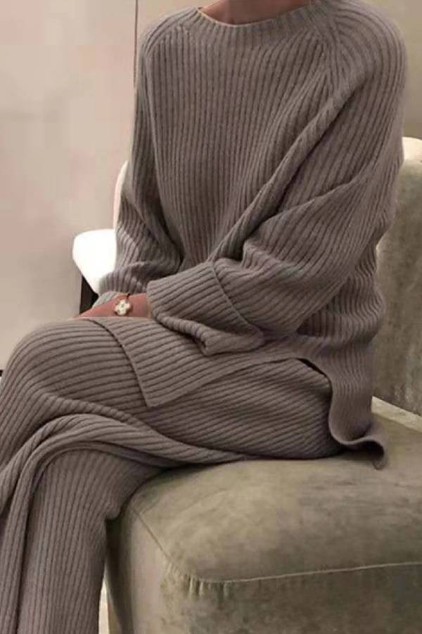 Fashion Rib Knitted Striped Suits