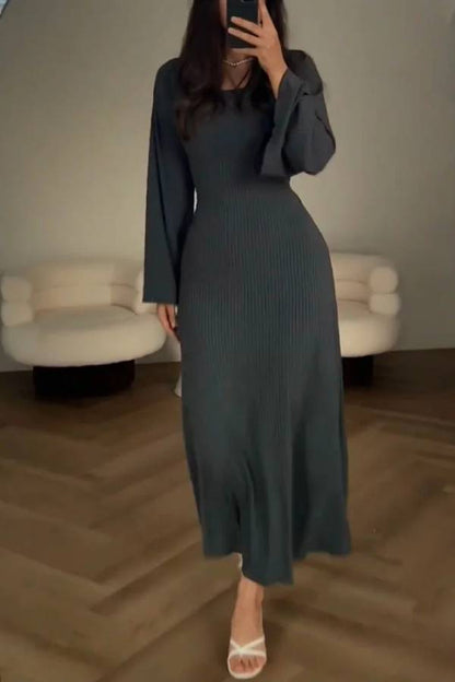 Elegant Tie-waist Knitted Dress