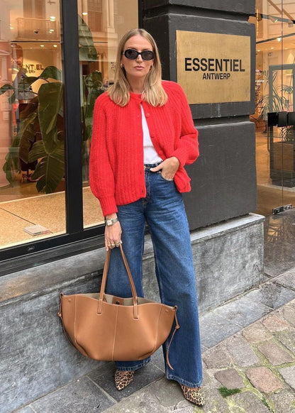 Arden Knit Button-Up Cardigan – Relaxed Fit Layer for Women