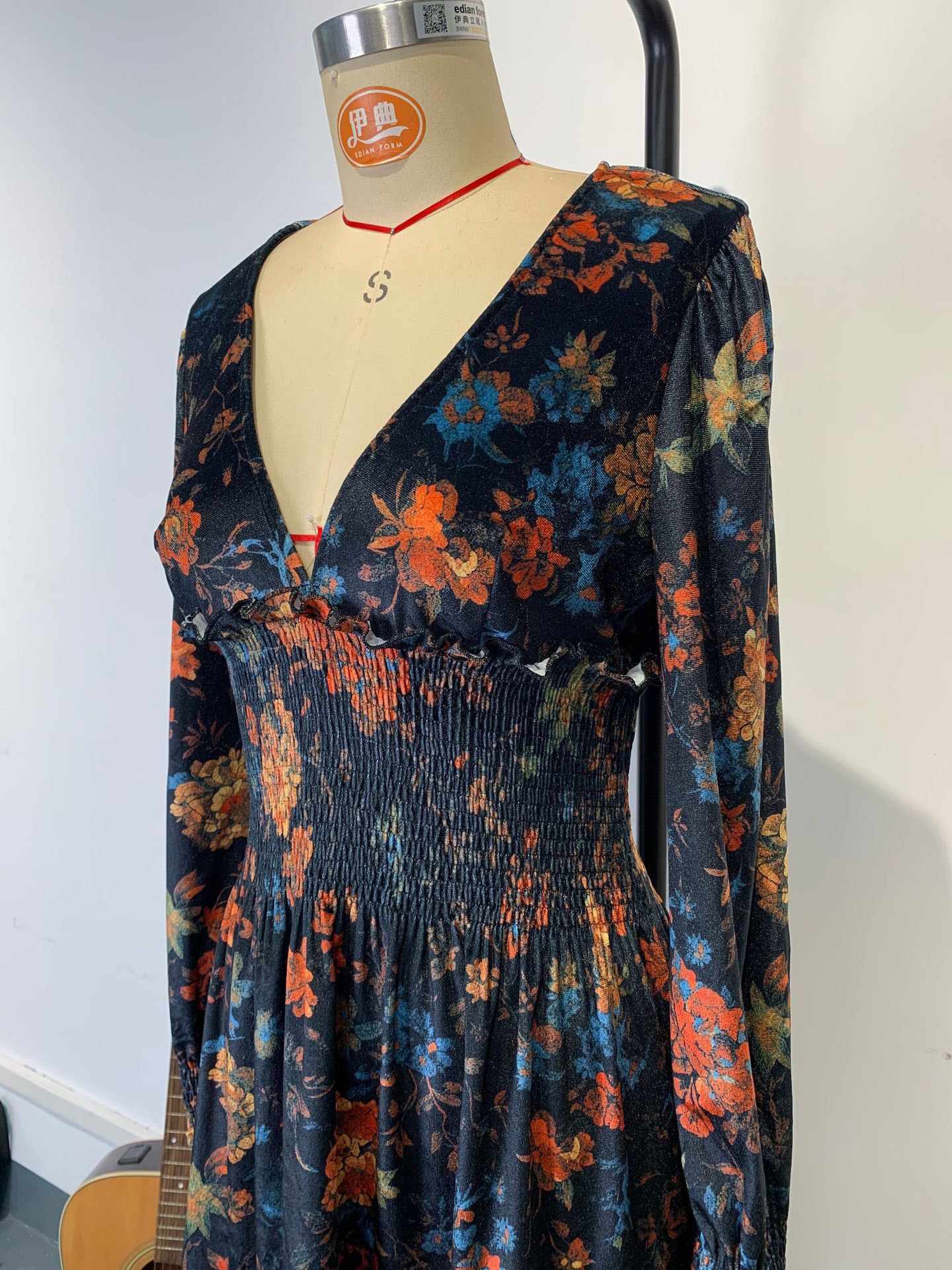 Vintage Smocked Waist V-Neck Long Sleeve Floral Print Mini Dress For Women 2026
