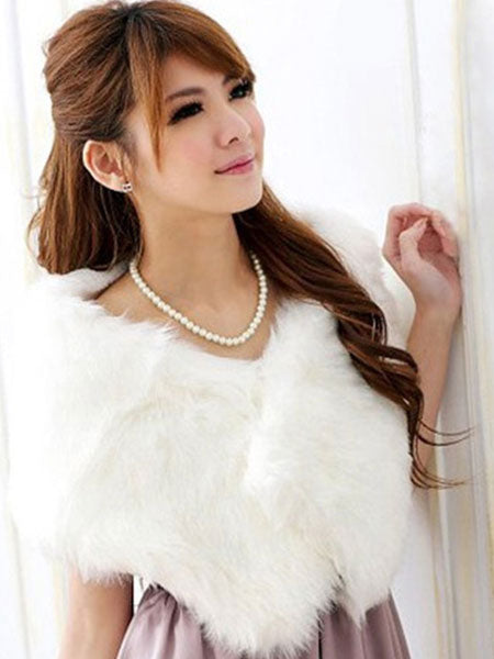 White Wedding Shawl Faux Fur Stole Fluffy Bridal Wrap Shrug